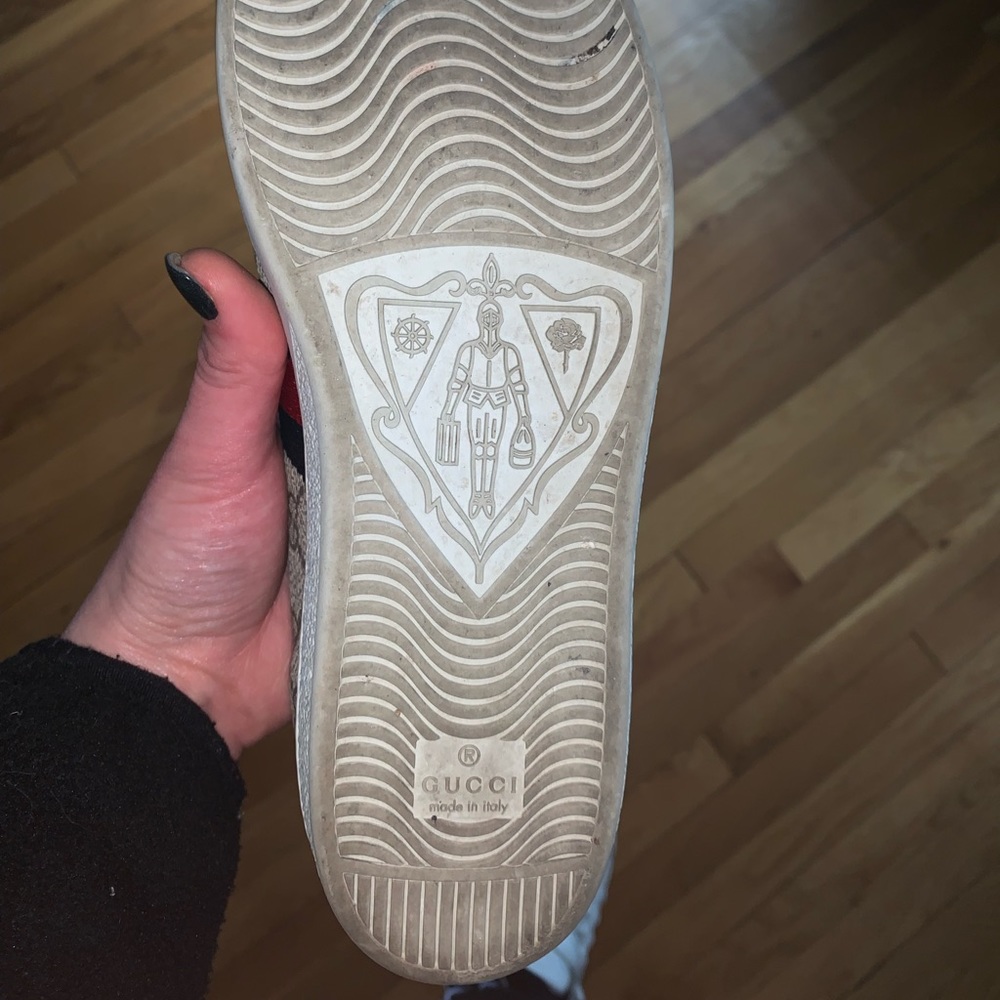 Gucci shoes PRICE DROP ‼️‼️💎 - Picture 8 of 8